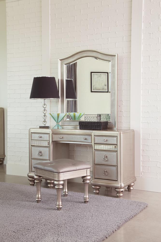 Belmont 3-piece Vanity Set Metallic Platinum
