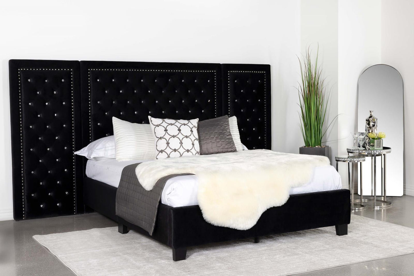 Hailey Upholstered Platform Eastern King Bed with Wall Panel Black