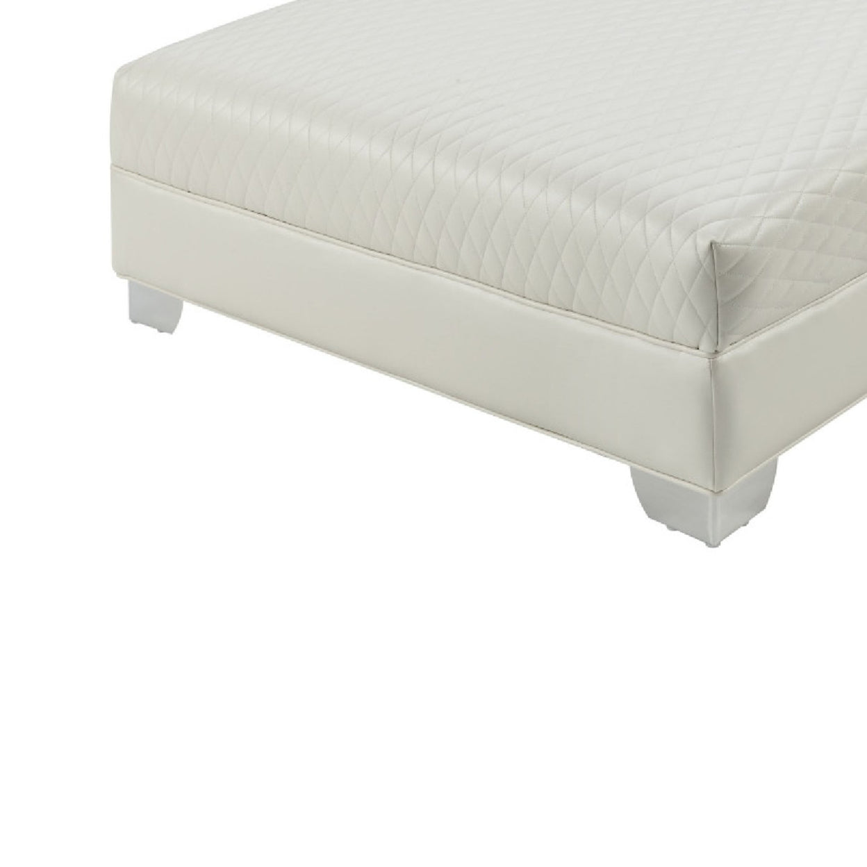 Chaviano Upholstered Ottoman Pearl White