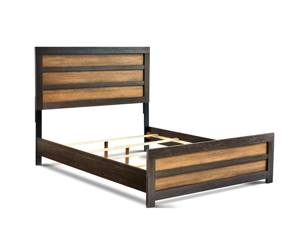 Dewcrest Queen Panel Bed Caramel and Licorice