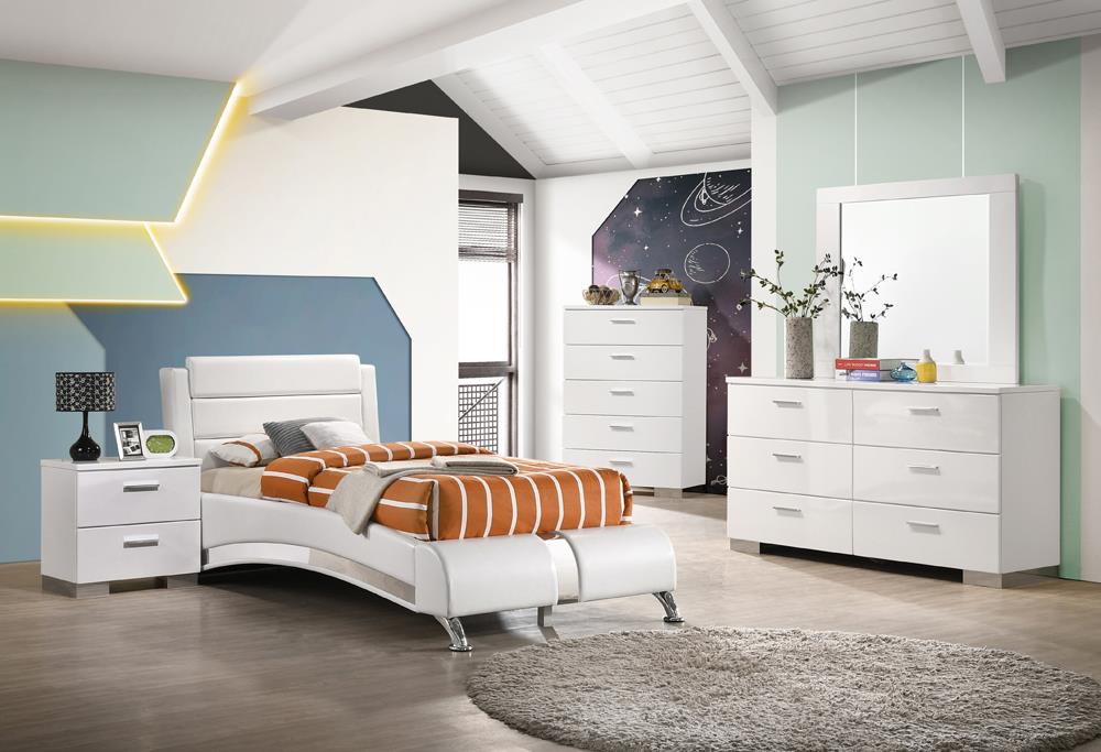 Jeremaine 5-piece Twin Platform Bedroom Set Glossy White