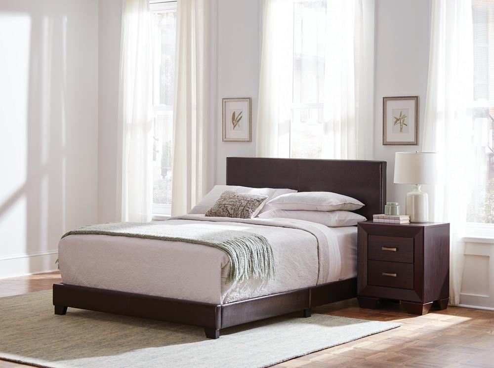 Dorian Upholstered Full Bed Brown