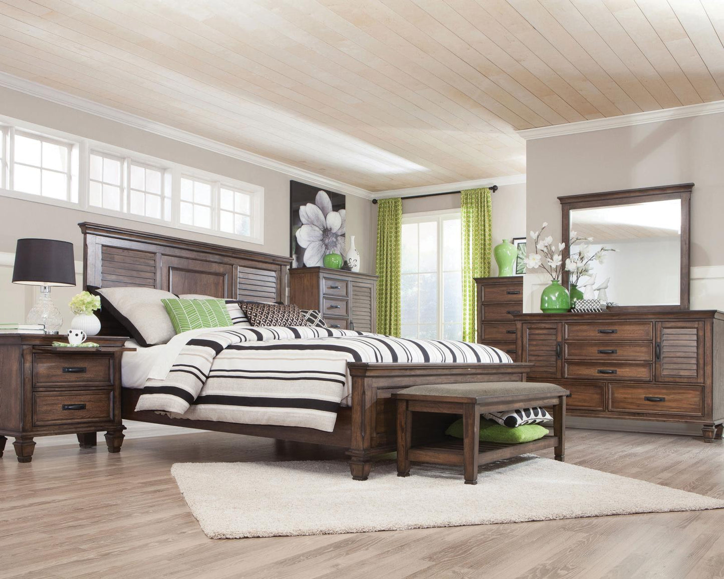 Franco Queen Panel Bed Burnished Oak